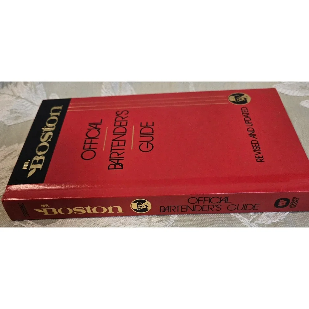 Mr Boston Official Bartenders Guide 63rd Edition 1988 Red Hardcover Warner Books